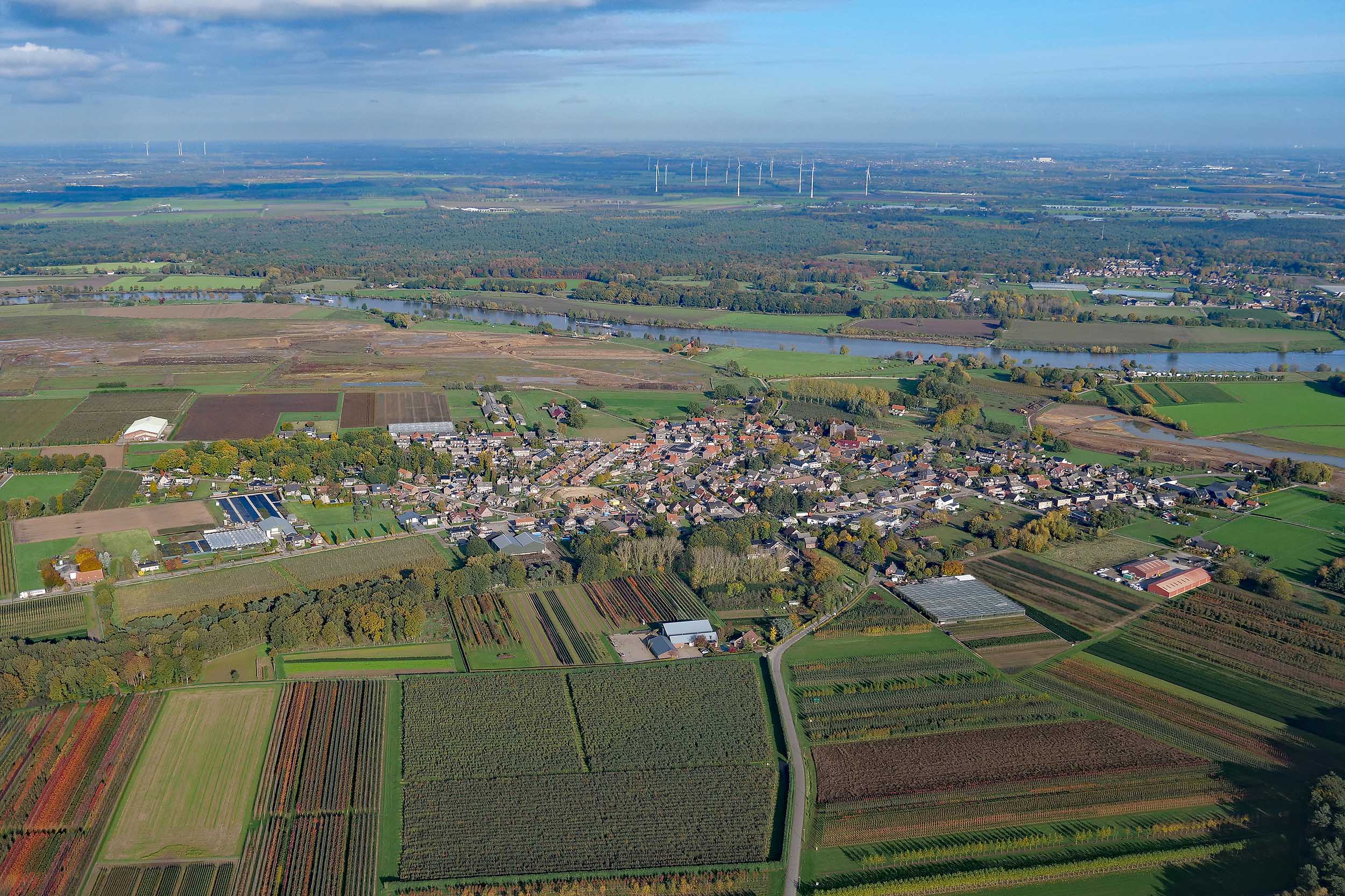 Luchtfoto van het dorp Blitterswijck